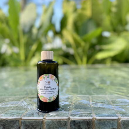 (KRATŠÍ DOBA SPOTŘEBY) Rozjasňující přírodní tonikum 200 ml